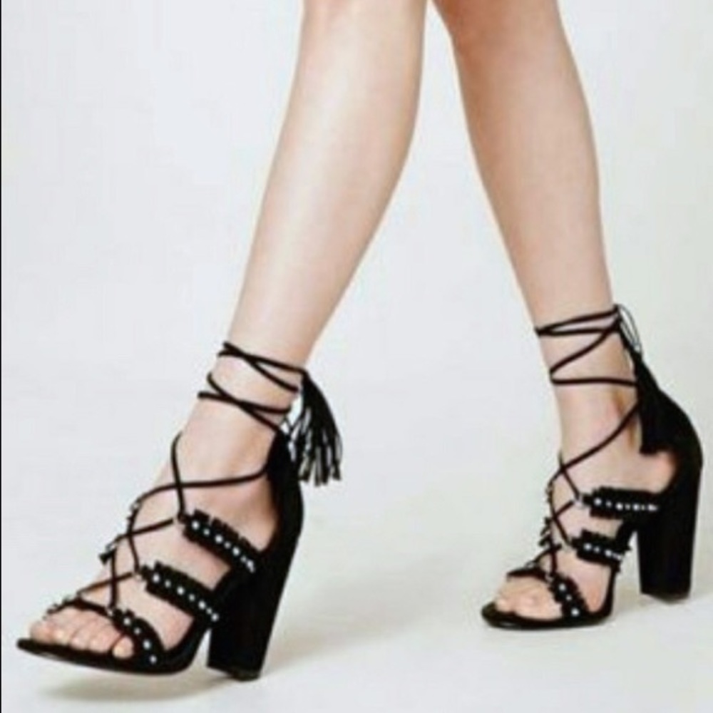 •NWOT• Forever 21 Faux Suede Fringe Lace-Up Heels